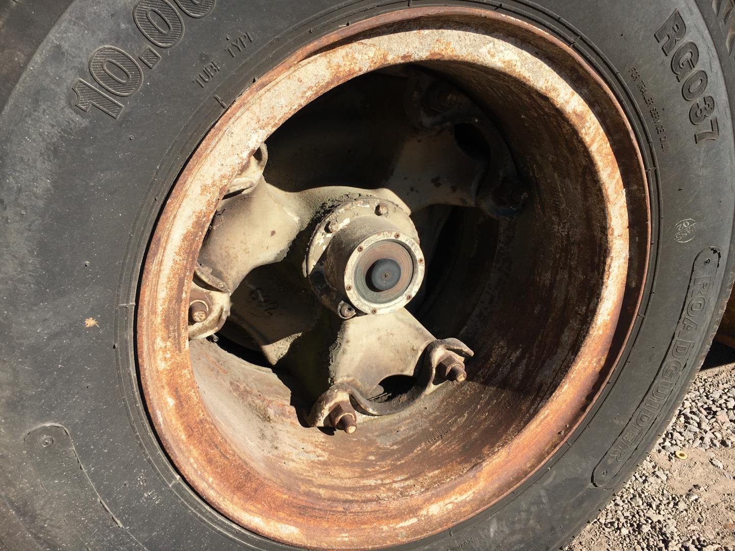 ./imagenes/INVOICE/2019/17173/LOWBOY LOAD KING 503DF (26).JPG